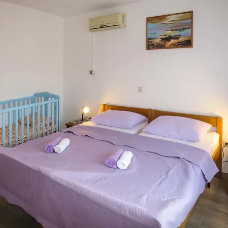 Apartamento Apartment Nikola - Srd331 Rovanjska